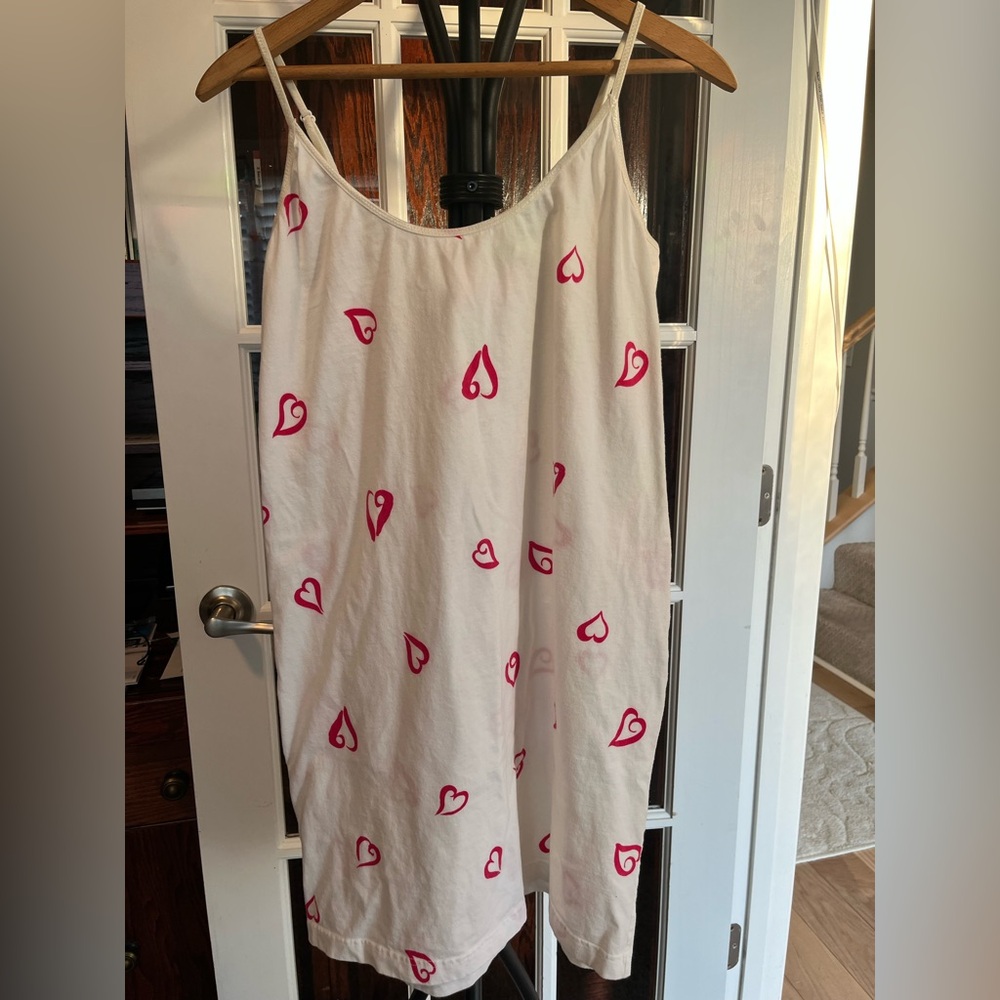 Victoria's Secret White Chemise with Pink Heart Print